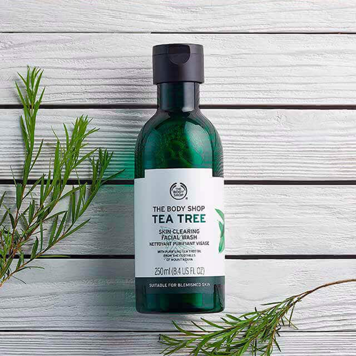 The Body Shop Tea Tree Skin Clearing Facial Wash - 250ml